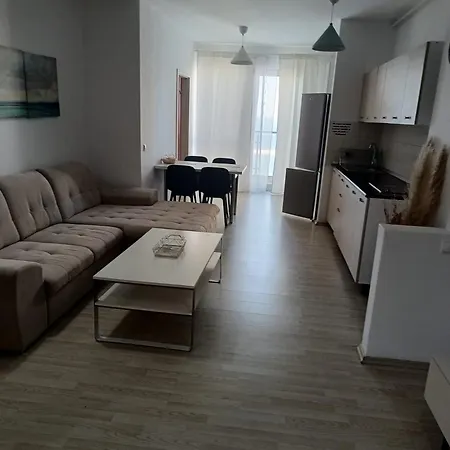Sea View 3-room